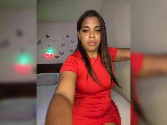 LucyDalton webcam