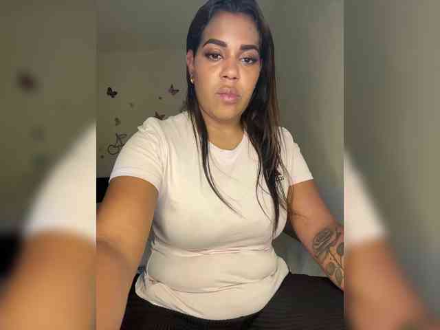 LucyDalton webcam