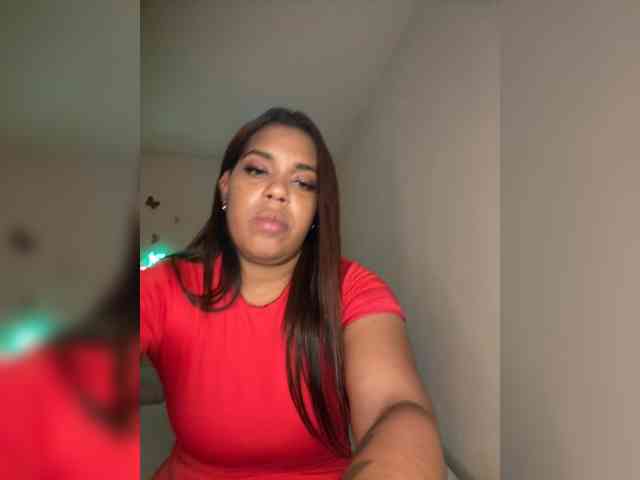 LucyDalton webcam