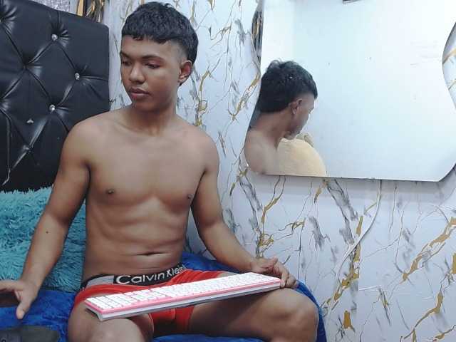 lonjitas-twink-hot