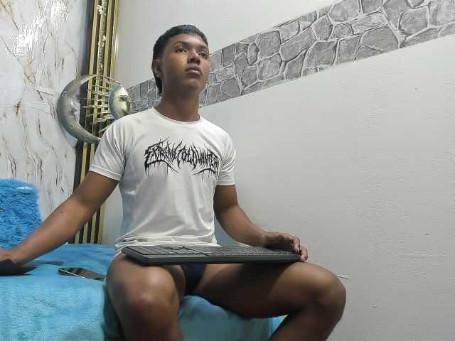 lonjitas-twink-hot