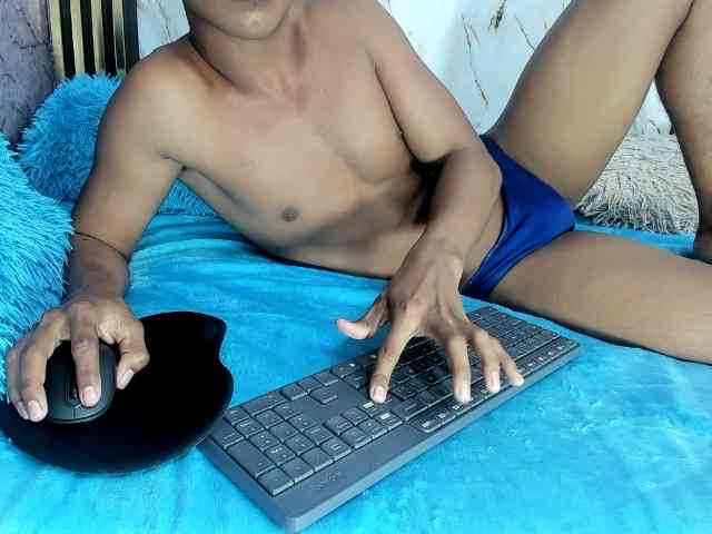 lonjitas-twink-hot