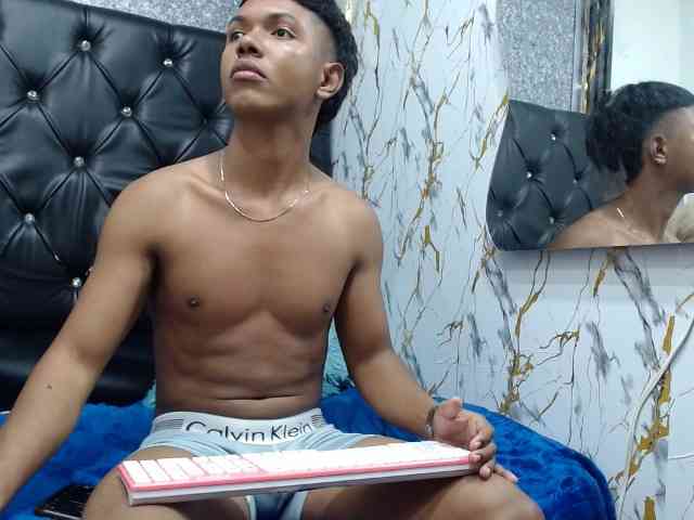lonjitas-twink-hot