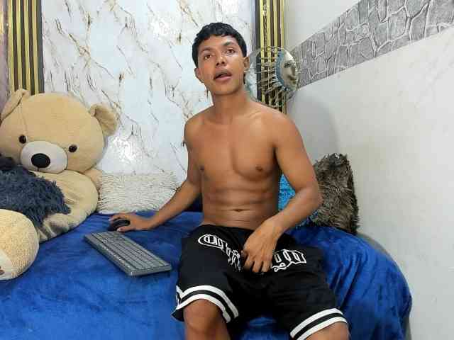 lonjitas-twink-hot