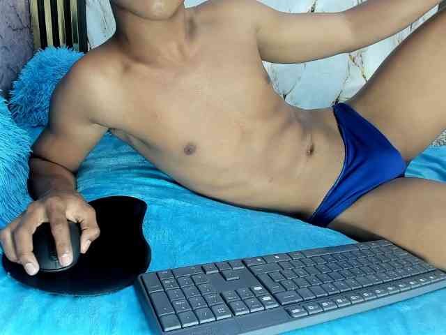 lonjitas-twink-hot