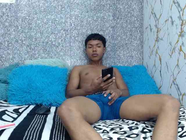lonjitas-twink-hot