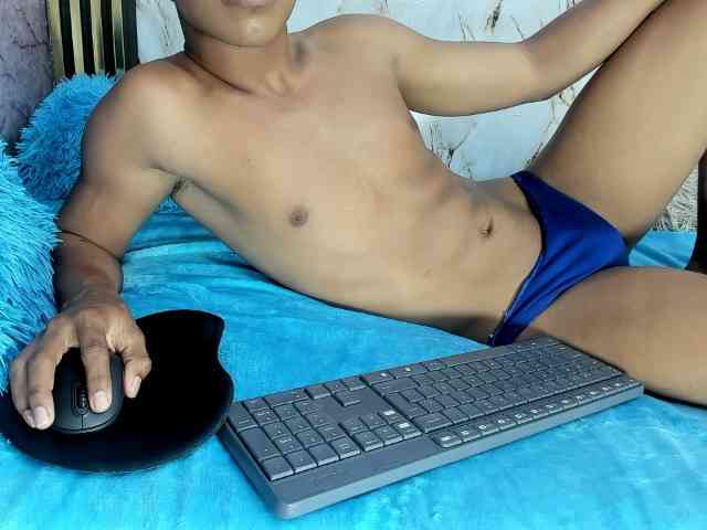 lonjitas-twink-hot