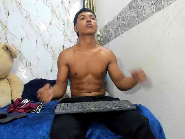 lonjitas-twink-hot