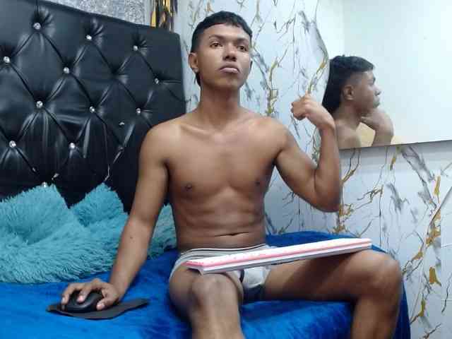 lonjitas-twink-hot