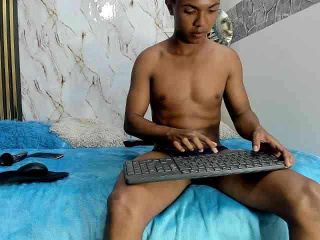 lonjitas-twink-hot