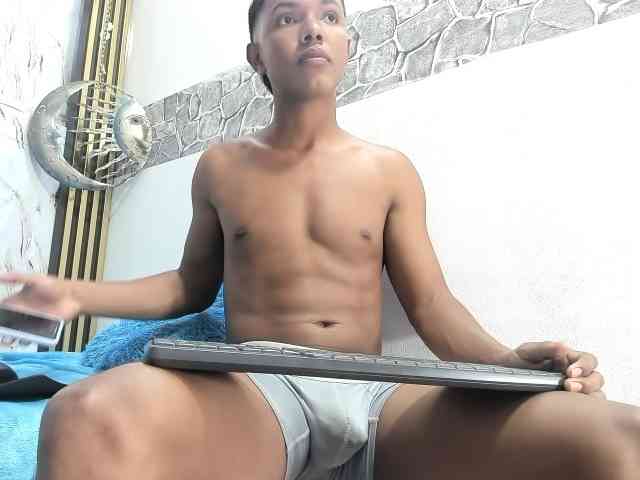 lonjitas-twink-hot