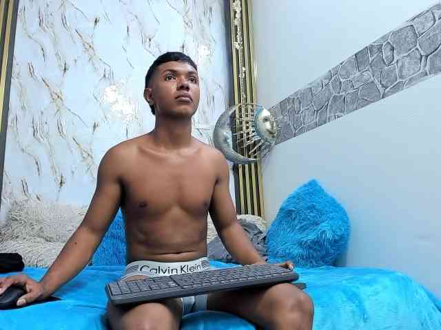lonjitas-twink-hot