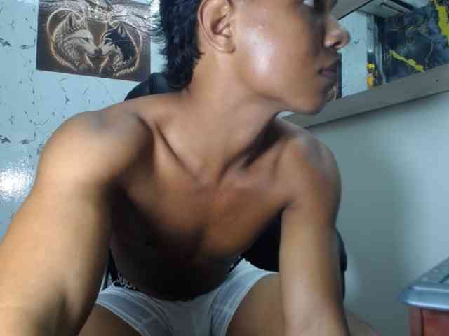 lonjitas-twink-hot