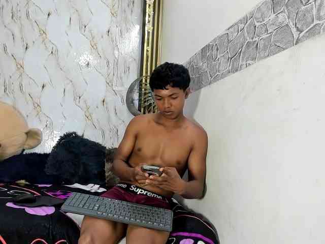 lonjitas-twink-hot