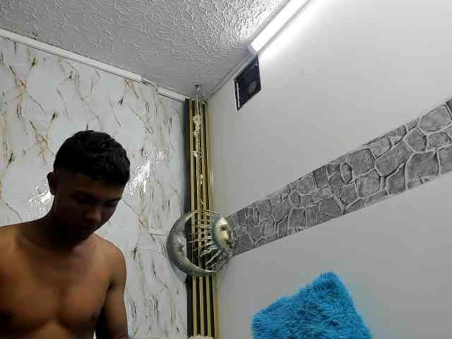 lonjitas-twink-hot