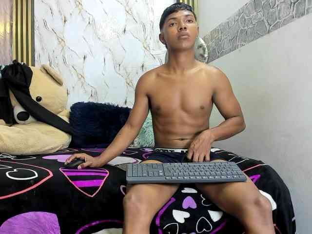 lonjitas-twink-hot
