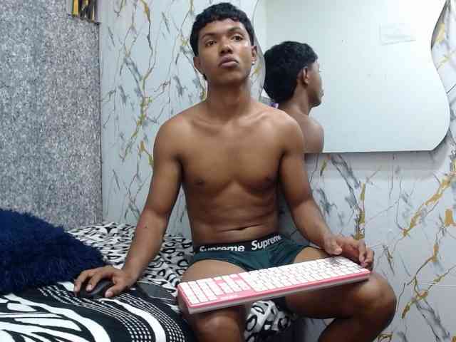 lonjitas-twink-hot