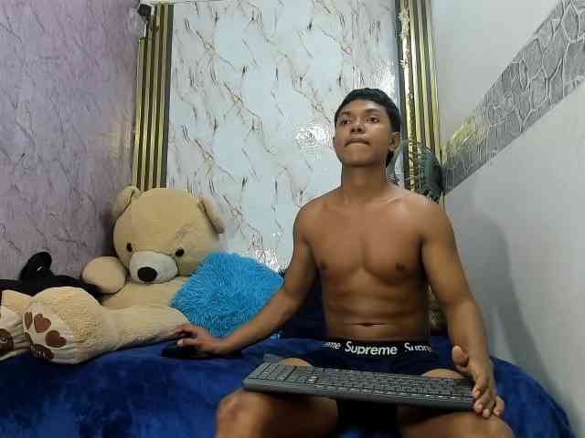 lonjitas-twink-hot