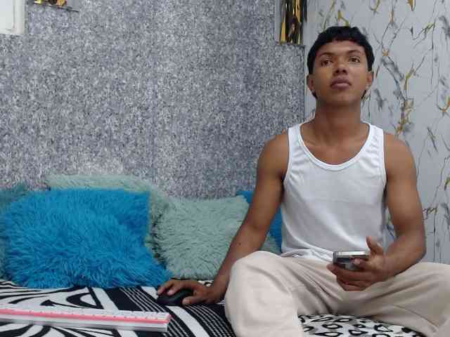lonjitas-twink-hot