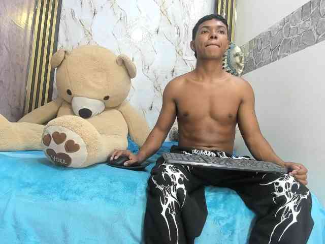 lonjitas-twink-hot