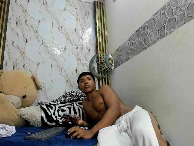 lonjitas-twink-hot