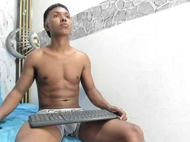 lonjitas-twink-hot