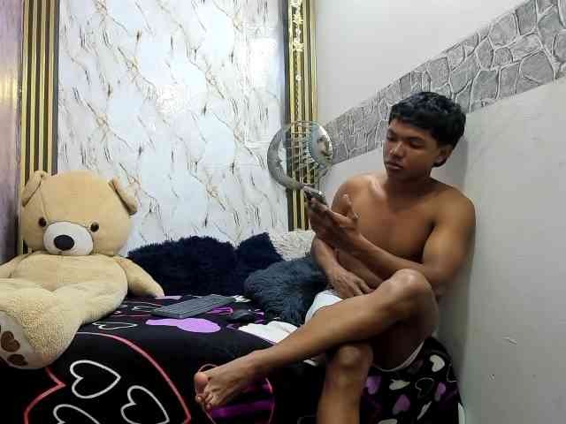 lonjitas-twink-hot