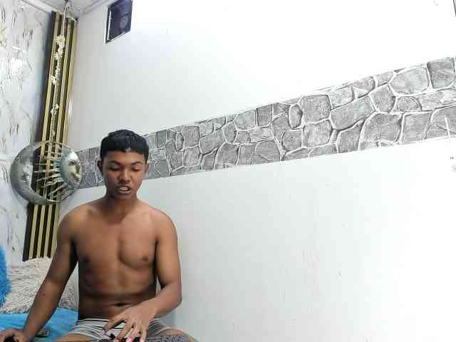 lonjitas-twink-hot