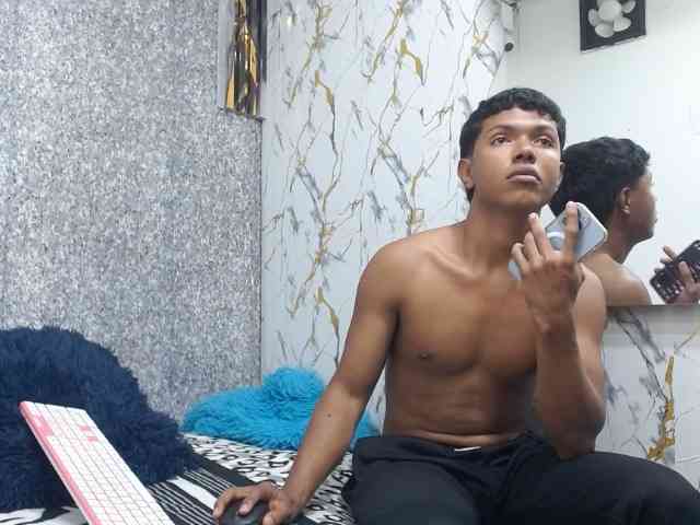 lonjitas-twink-hot