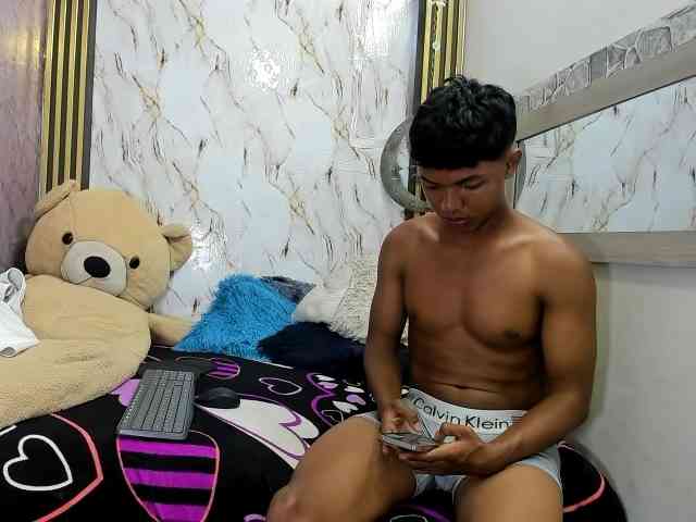 lonjitas-twink-hot