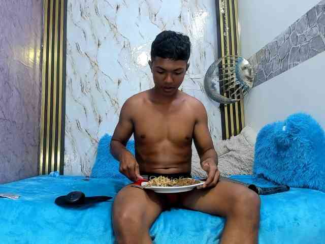 lonjitas-twink-hot