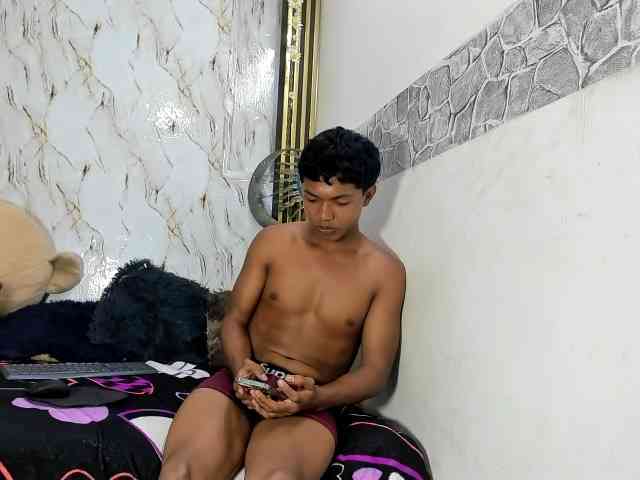 lonjitas-twink-hot