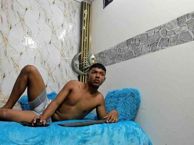 lonjitas-twink-hot