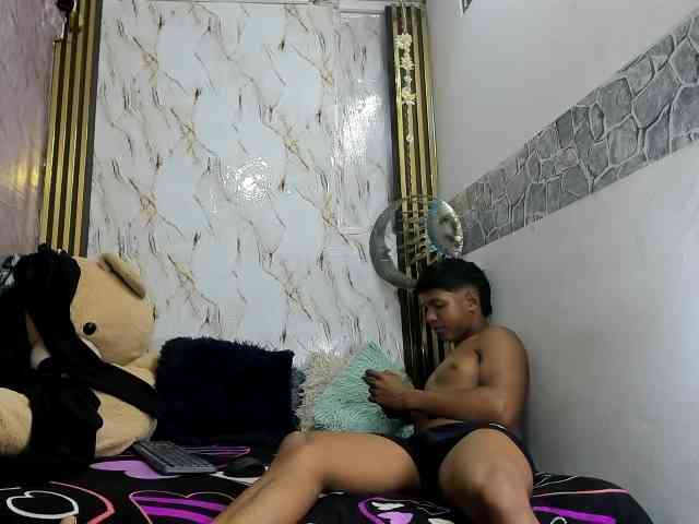 lonjitas-twink-hot