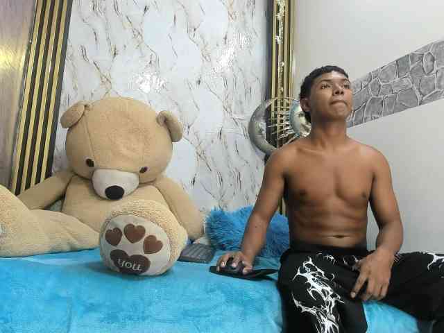 lonjitas-twink-hot