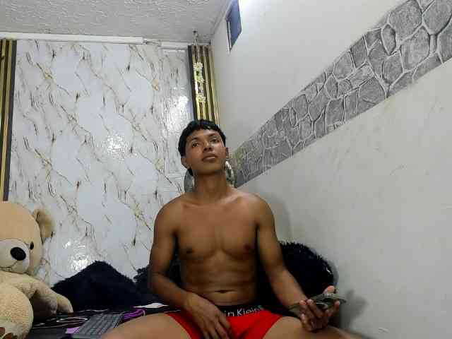 lonjitas-twink-hot