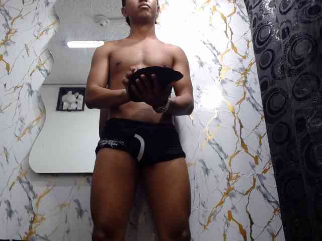 lonjitas-twink-hot