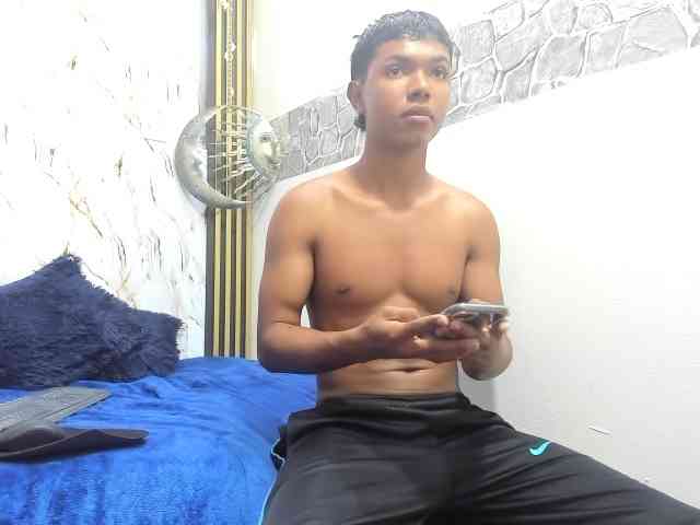 lonjitas-twink-hot