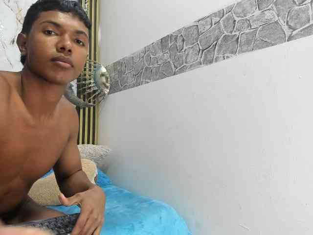 lonjitas-twink-hot
