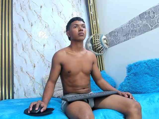 lonjitas-twink-hot