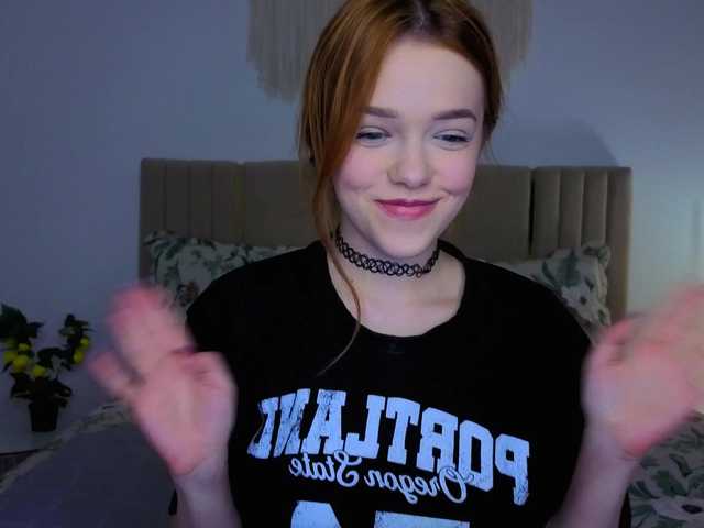 Melissa-me0w live cam on BongaCams