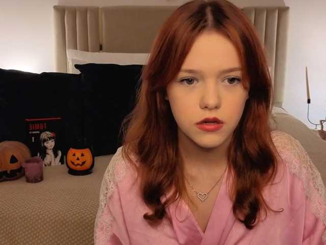 Melissa-me0w live cam on BongaCams
