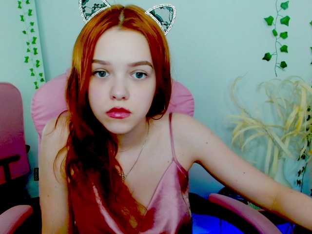 Melissa-me0w live cam on BongaCams