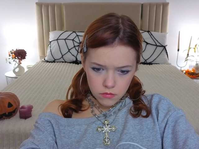 Melissa-me0w live cam on BongaCams