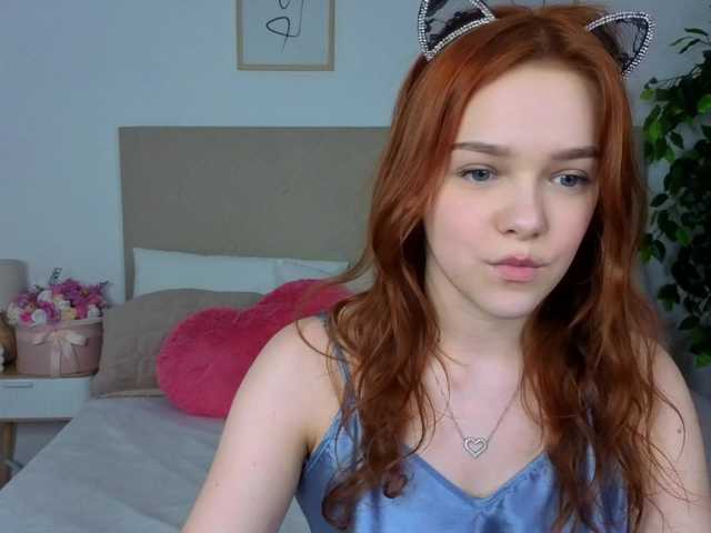 Melissa-me0w live cam on BongaCams