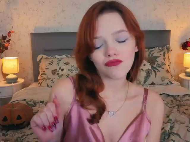 Melissa-me0w live cam on BongaCams