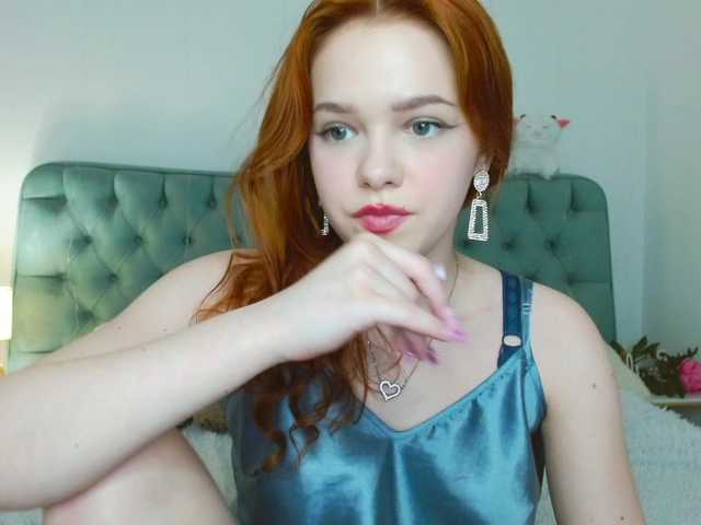 Melissa-me0w live cam on BongaCams