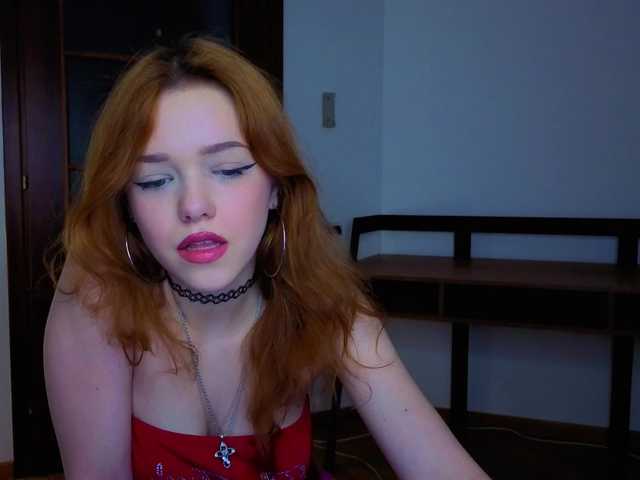 Melissa-me0w live cam on BongaCams