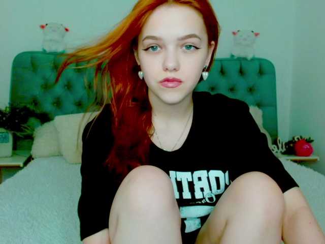 Melissa-me0w live cam on BongaCams