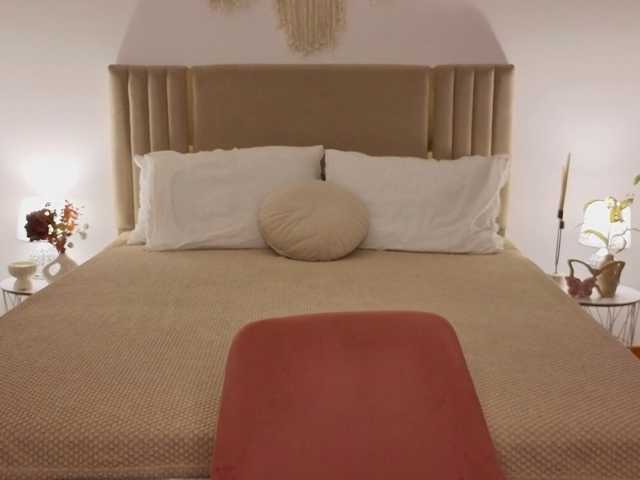 Melissa-me0w live cam on BongaCams